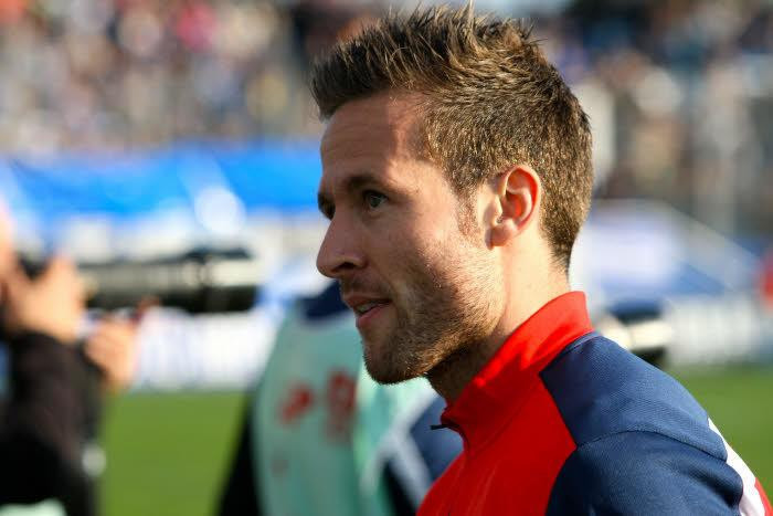 Mercato Psg Arsenal Cabaye Si Un Club Anglais S Tait Manifest