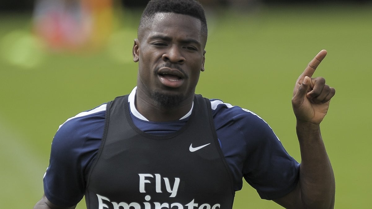 PSG Polémique Le PSG sort du silence pour Serge Aurier