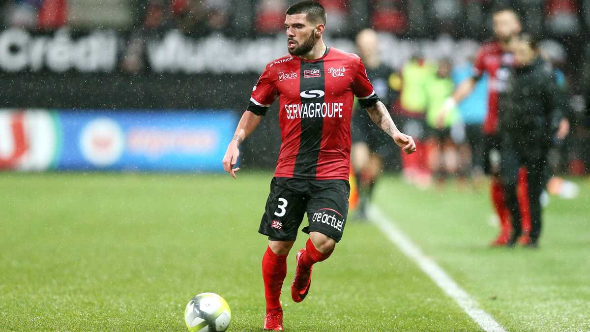 Mercato Om Premi Re R Ponse Ferme Sur Un Dossier Chaud De