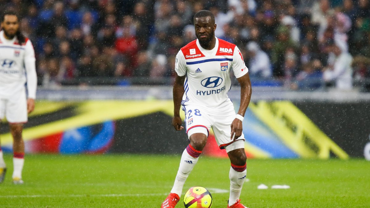 Exclu Mercato Psg Vers Un Duel Psg Juve Pour Ndombele