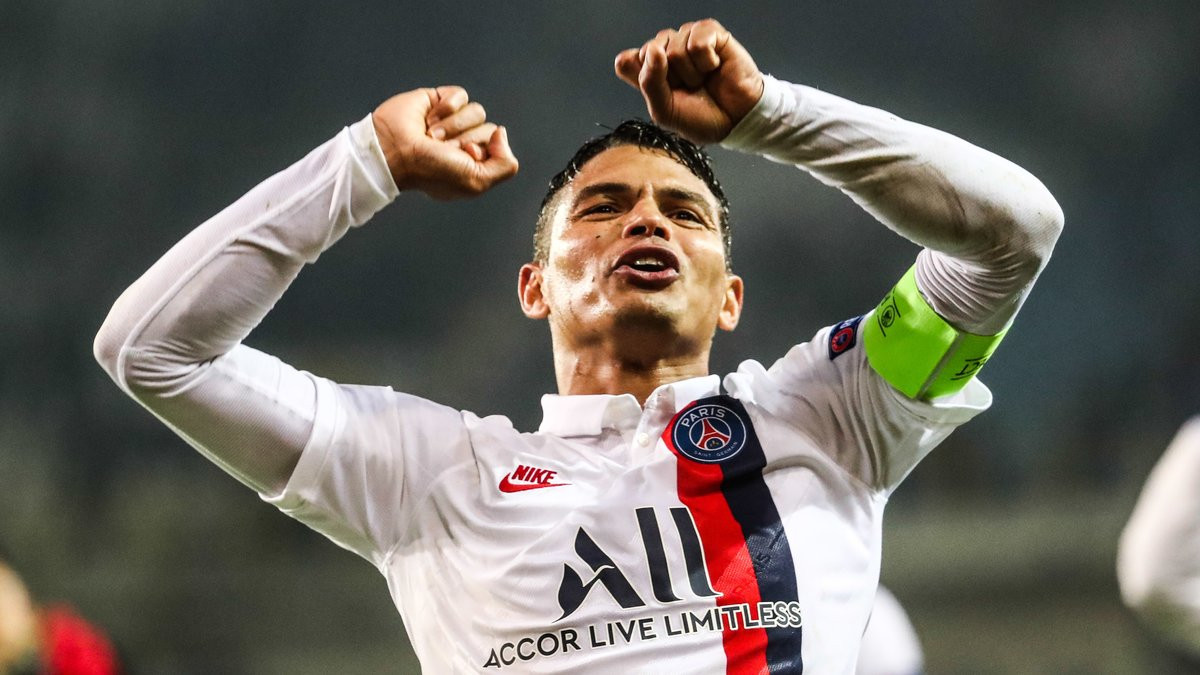 Mercato PSG Thiago Silva a déjà une petite idée pour son avenir