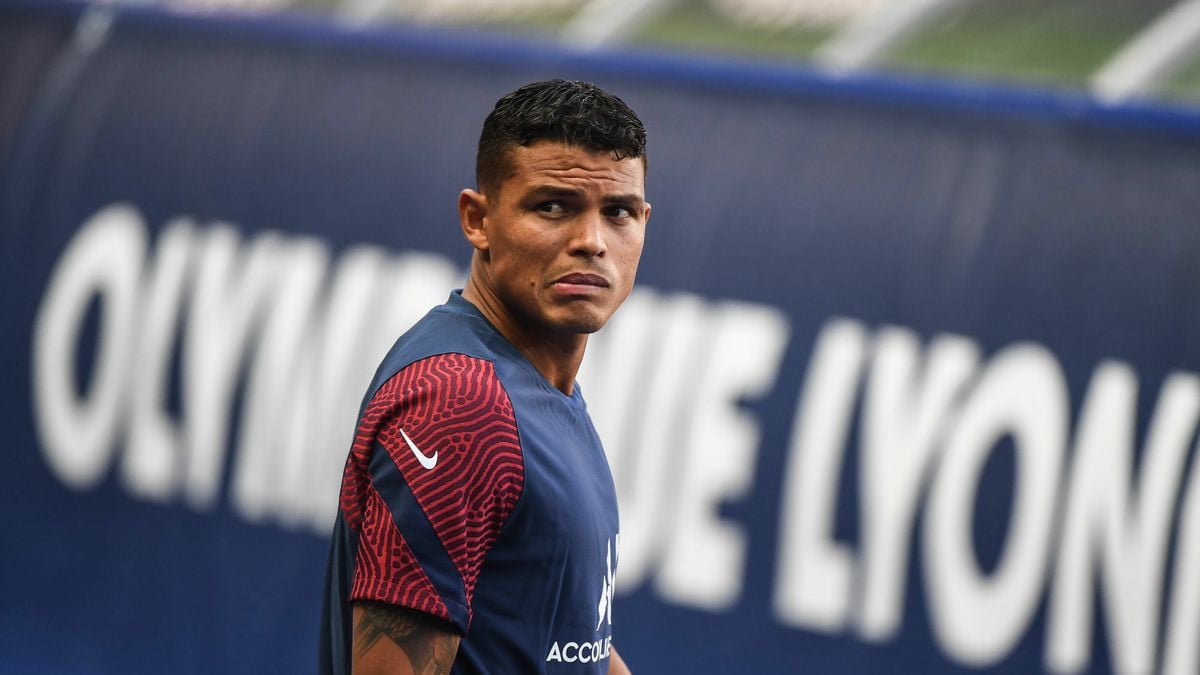 Mercato PSG Thiago Silva Aurait Plusieurs Options Pour Son Avenir