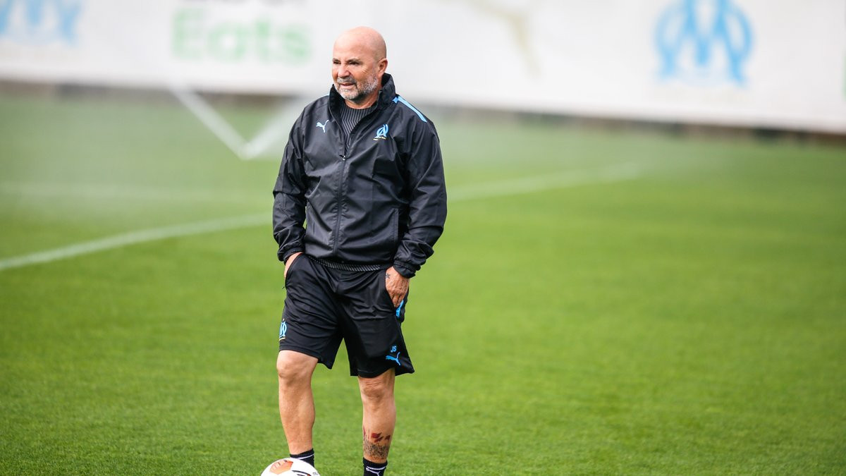 Mercato Om Sampaoli A Voulu Souffler Un Joueur Au Fc Barcelone