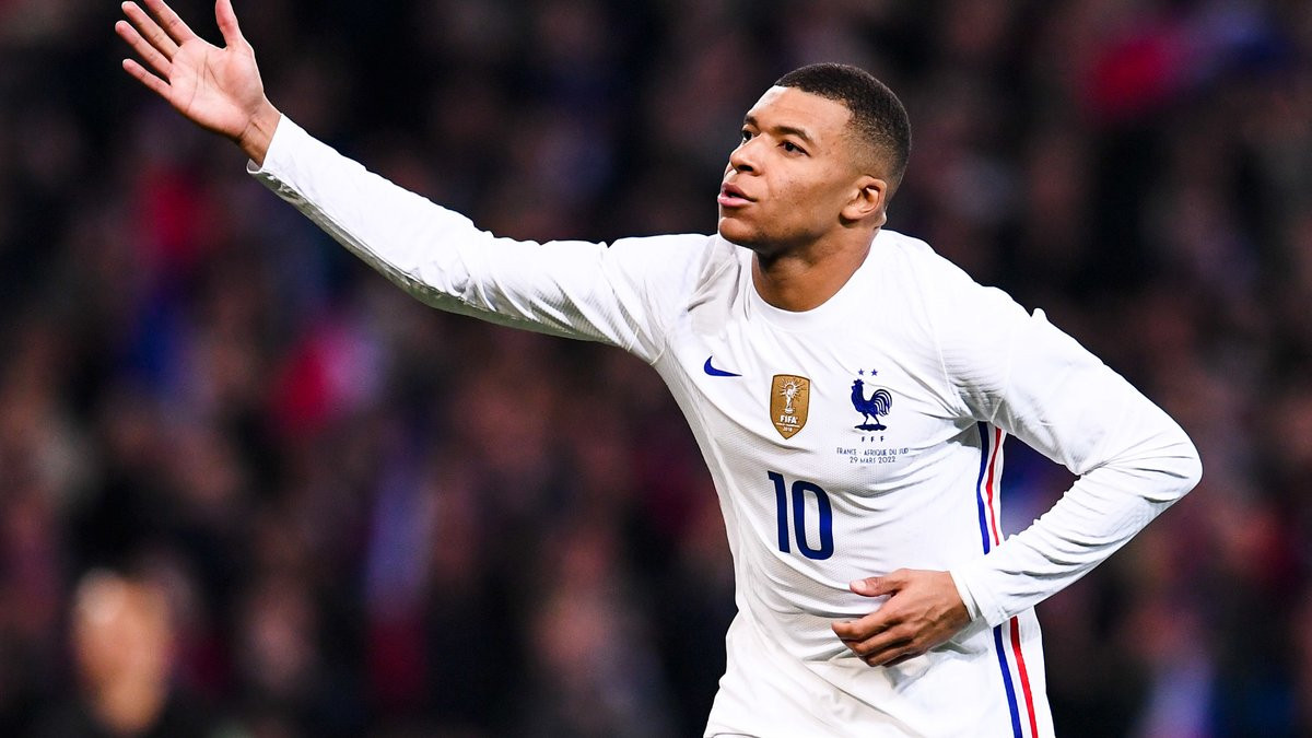 Mercato Psg Kylian Mbapp Va Faire Une Norme Annonce Pour Son