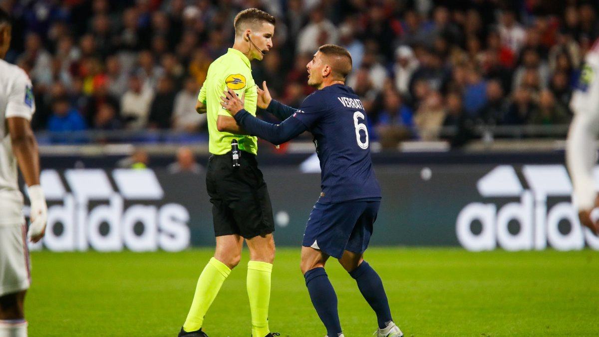 Galtier Verratti Le PSG Crie Au Scandale Le10sport