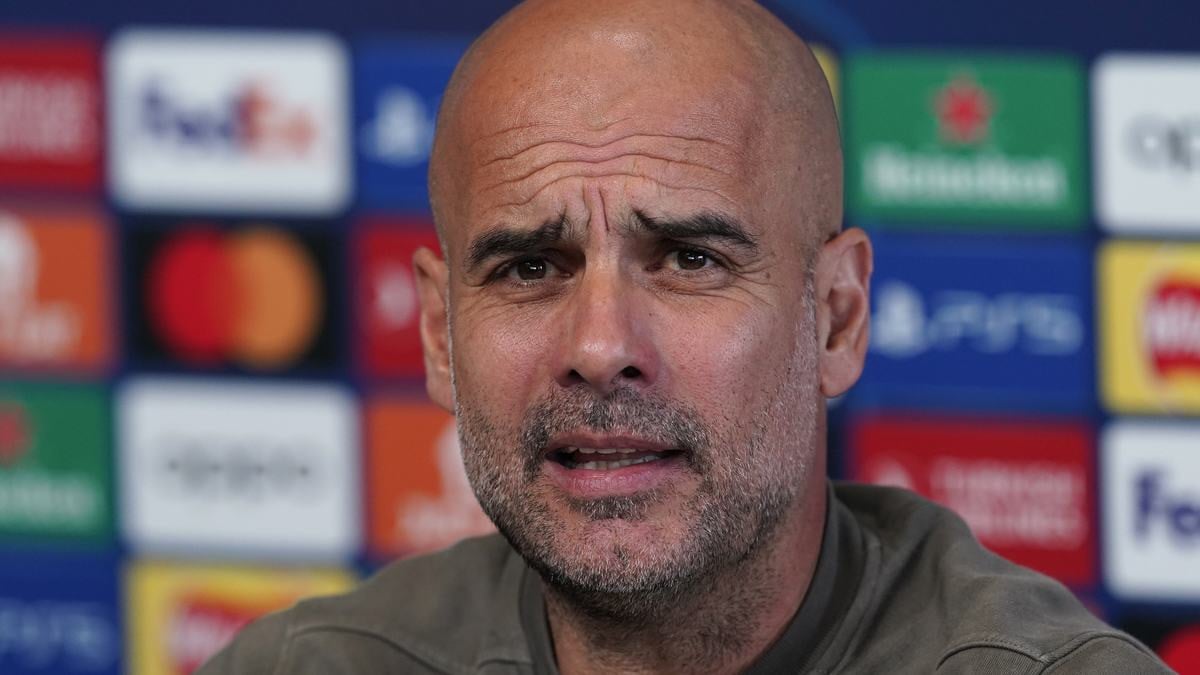 Transferts Guardiola Passe Un Coup De Fil Au PSG Le10sport