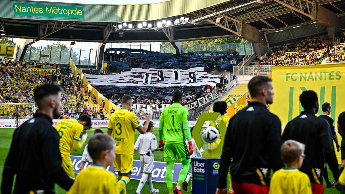 Mercato Le Fc Nantes Annonce Du Lourd Pour Cet T Le Sport