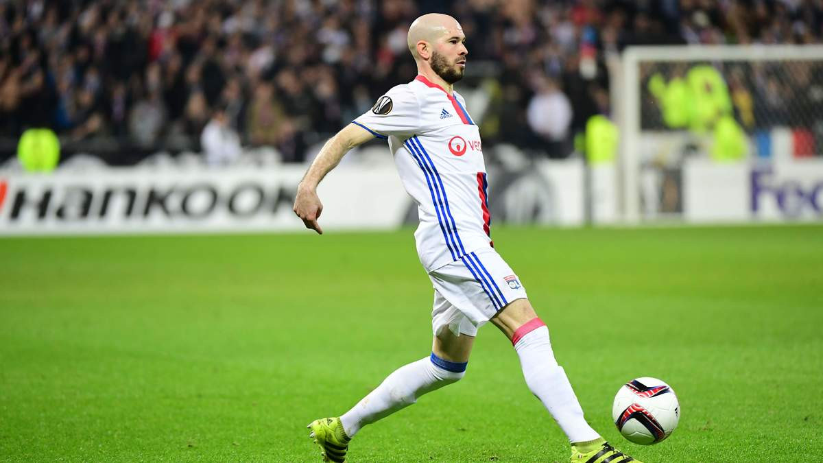 mercato-ol-fin-de-contrat-carri-re-christophe-jallet-fait-le