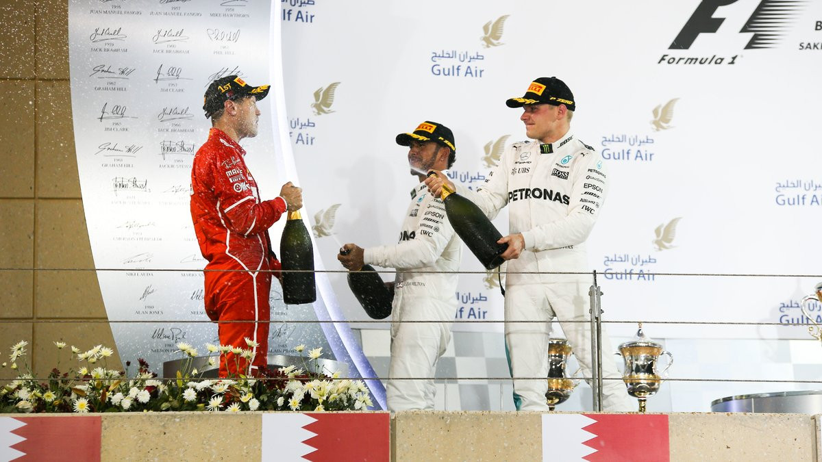 Formule 1 : La confidence de Lewis Hamilton sur Sebastian Vettel et le ...