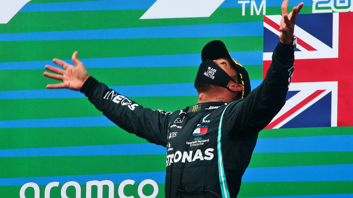 Formule 1 : La réaction de Lewis Hamilton après sa victoire difficile ...
