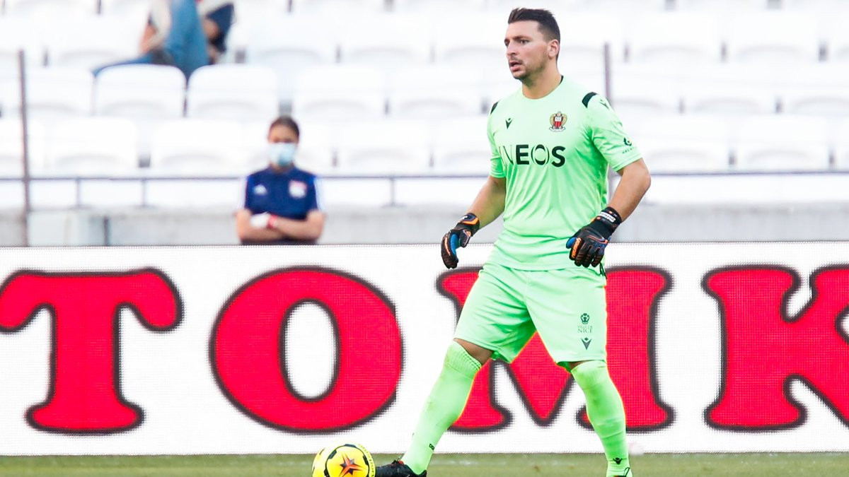 Gants De Gardien De But Yoan Cardinale - OGC Nice - Occasion