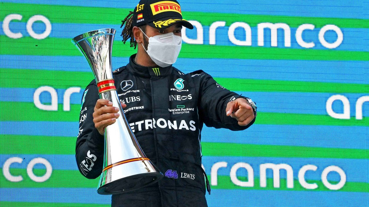Formule 1 : Mercedes interpelle Lewis Hamilton pour son avenir ...