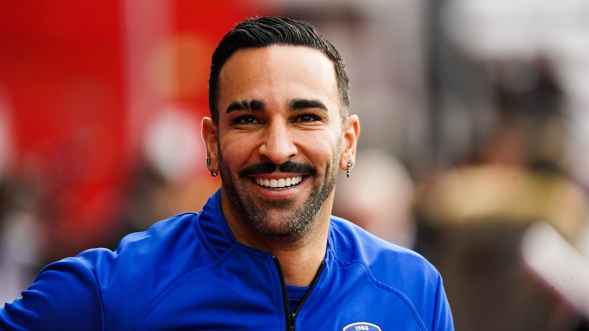 Adil Rami avec une célèbre femme politique, "je suis vraiment très heureuse"