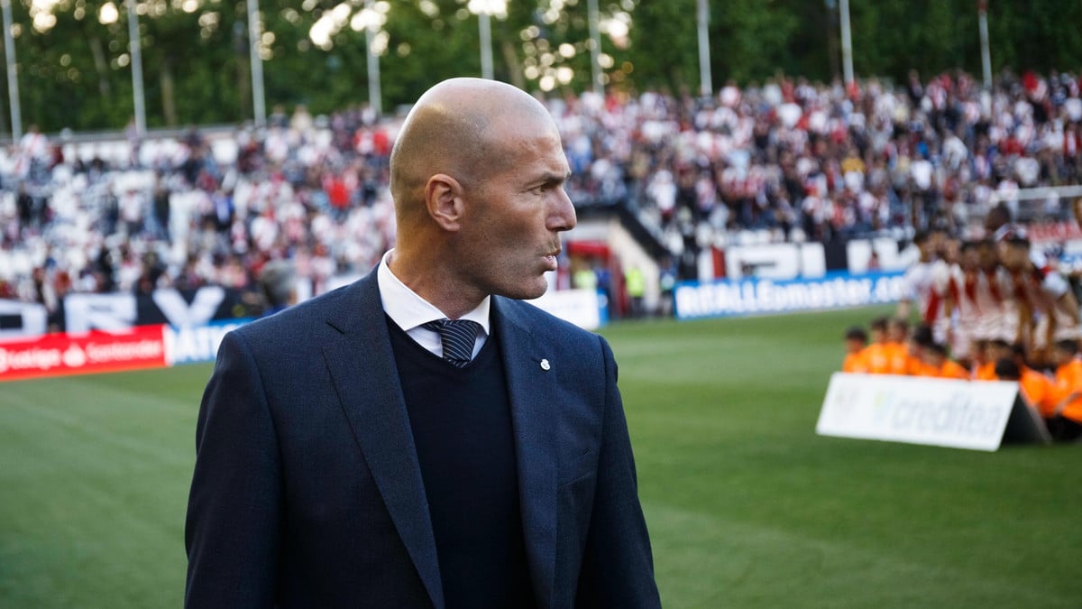 Zinedine Zidane réserve peut-être une surprise en équipe de France : Ça risque de pénaliser deux joueurs du PSG !