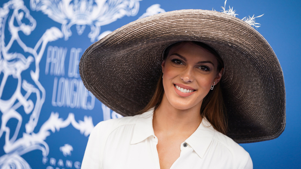 Antoine Dupont : A bout, l'ex d'Iris Mittenaere termine en pleurs !