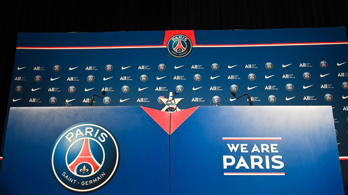 Transferts : «Une légende» quitte le PSG, c’est validé