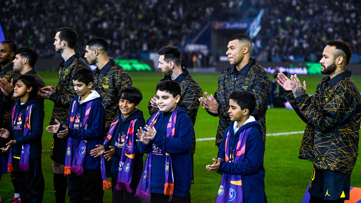 Qatar : La «torture» de Mbappé racontée… par Messi !