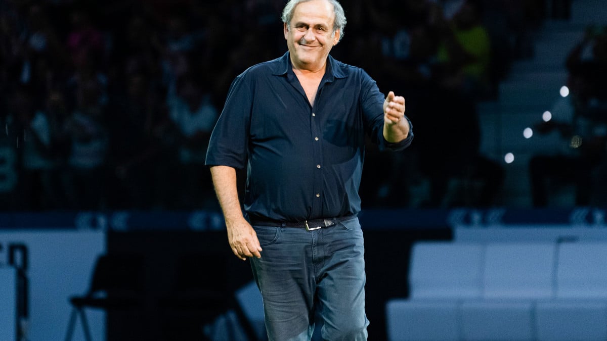 PSG - Bayern Munich : Michel Platini prend position sur le choc, et Daniel Riolo n’est pas d’accord avec lui