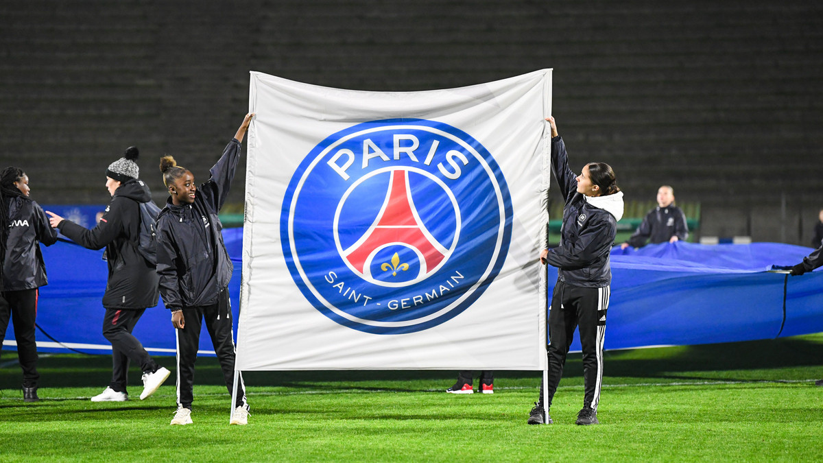 PSG - Officiel : Une signature de dernière minute est annoncée ...