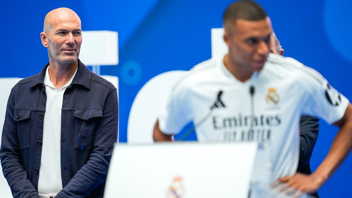 Zinedine Zidane en équipe de France : Ce que Kylian Mbappé a refusé de faire «par respect pour Didier Deschamps»
