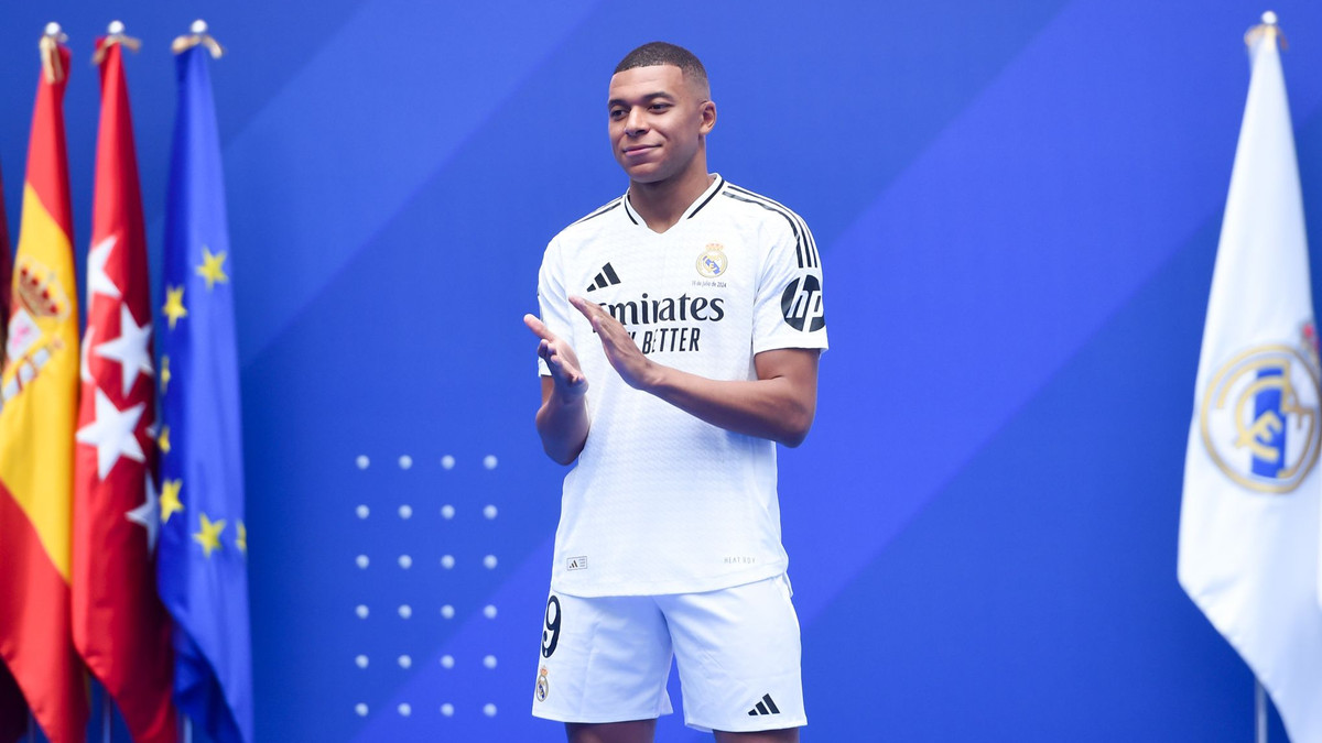 Real Madrid : Mbappé en pleine galère, Deschamps promet du lourd ...
