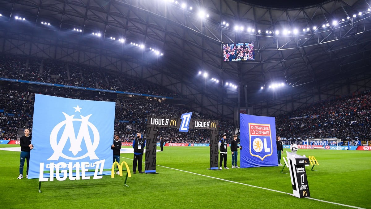 Mercato : Un ancien attaquant de Ligue 1 proposé à l’OM et à l’OL, la presse étrangère confirme