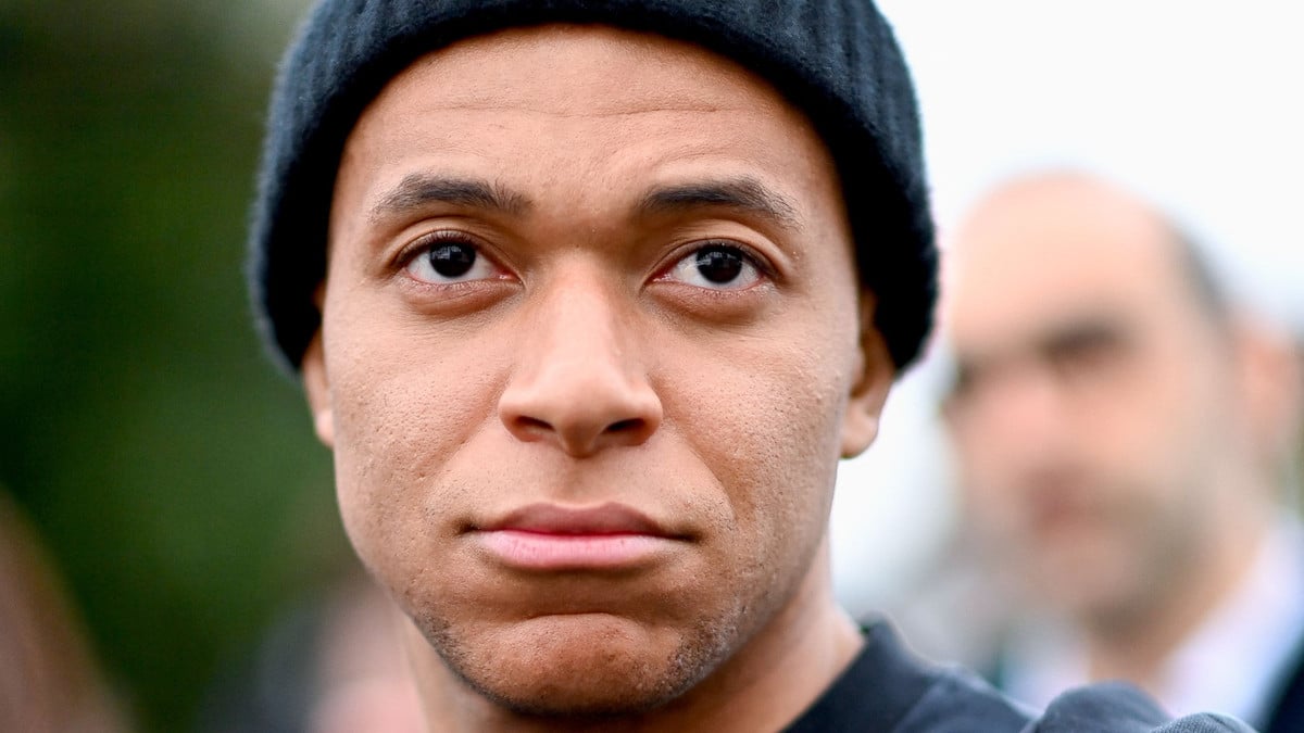 Mbappé débarque en France, le clash est annoncé