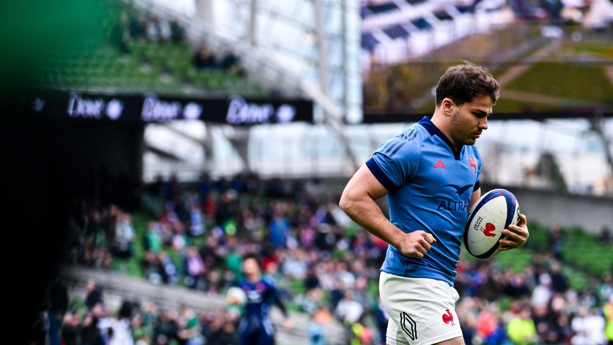 Antoine Dupont, la punition qui vire au harcèlement - Le10sport.com
