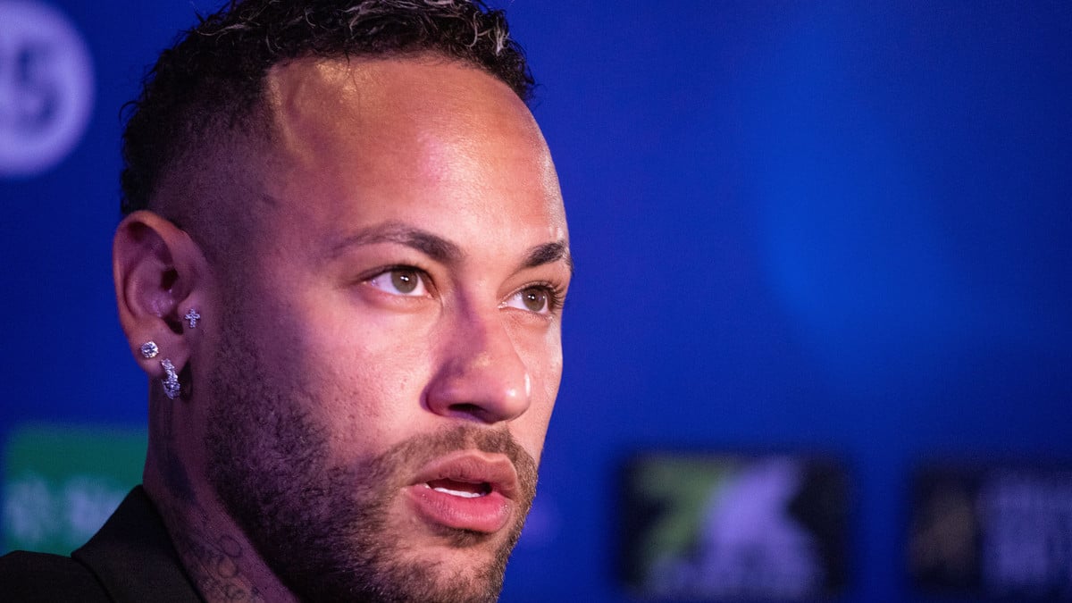 Neymar avec un joueur du PSG : La discussion secrète avant les retrouvailles l'été prochain ?