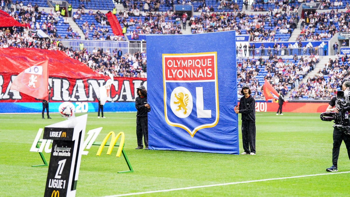 OL - Transfert d’un attaquant : C’est imminent ! - Le10sport.com