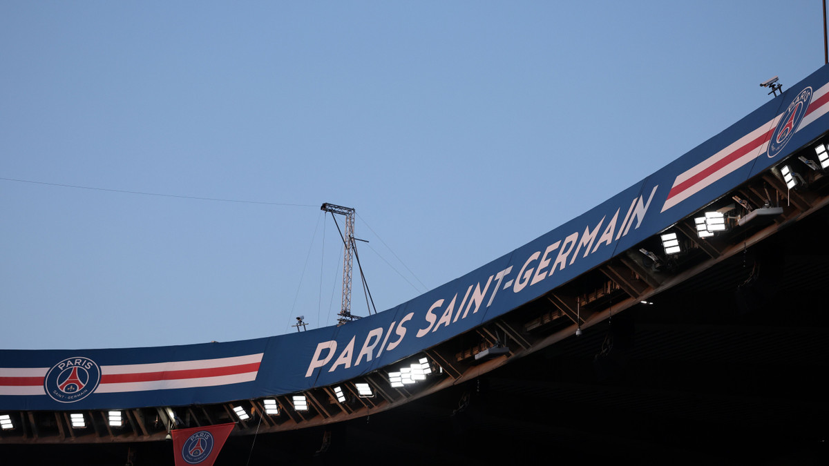 Payé «1000 euros par mois» au PSG, il décide de partir : « J’aurais ...
