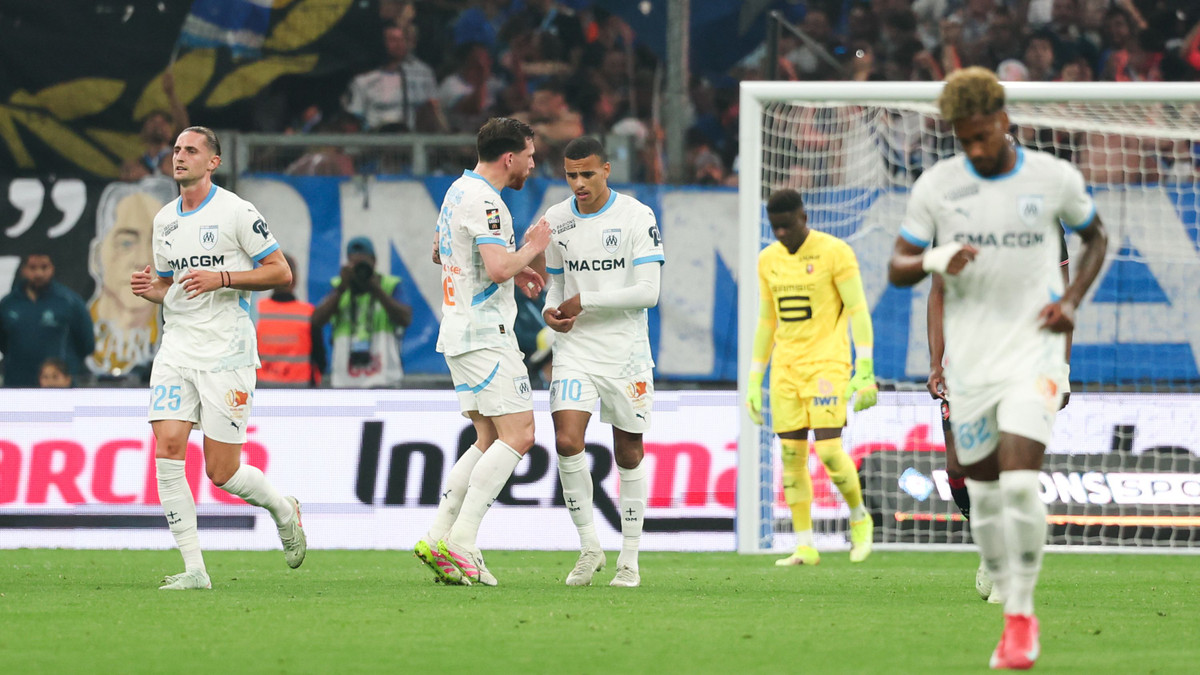 «Fils de p*te» : Ça dégénère entre les joueurs de Roberto De Zerbi dans le vestiaire de l’OM !