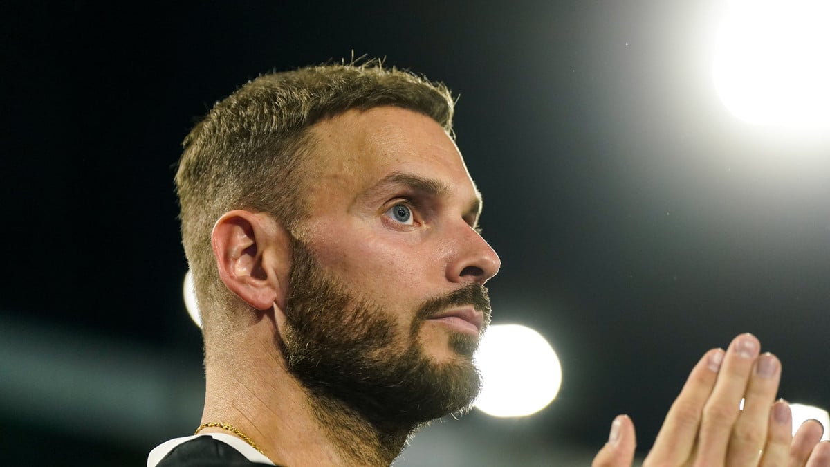 «Ne le fais pas» : Une star du PSG embarrassée à cause de Matt Pokora