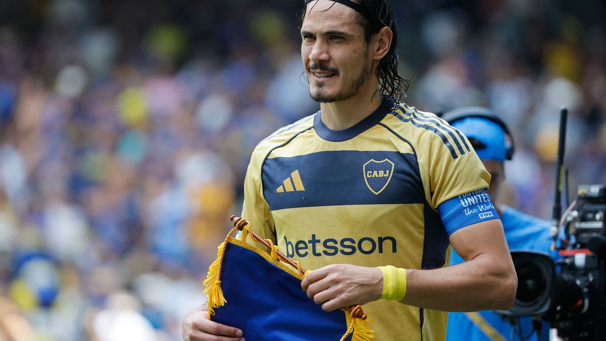 «Il est déjà supérieur» : Le PSG a trouvé plus fort qu'Edinson Cavani... pour le même prix !