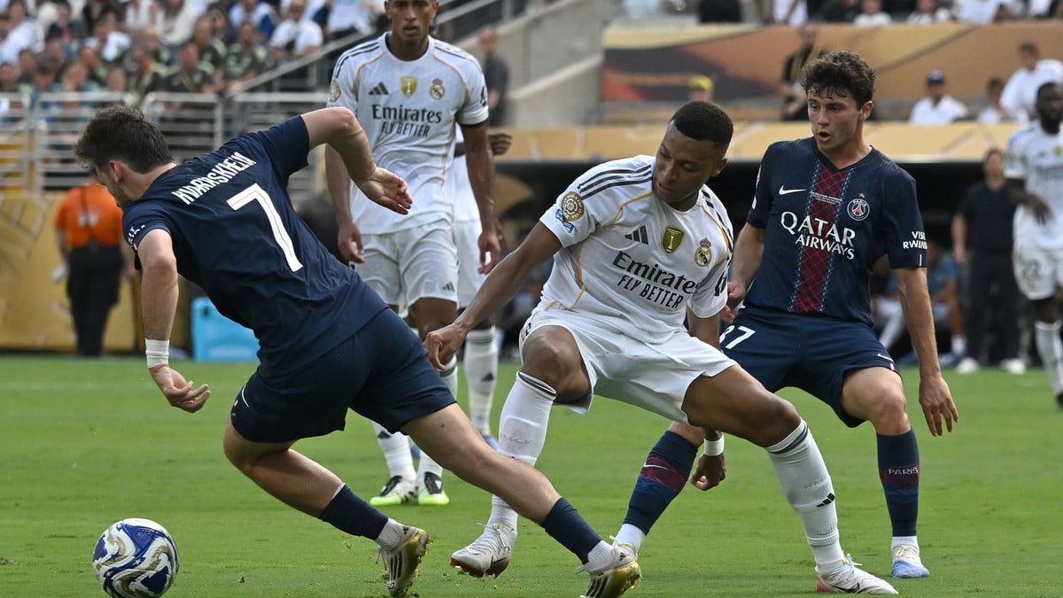 Kvaratskhelia a «dépassé Mbappé au PSG» : Le débat est clos après le Bayern Munich ?