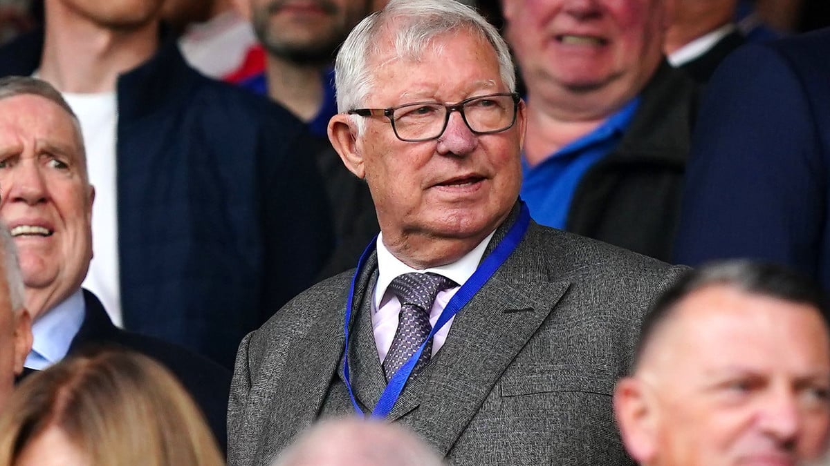Mercato : Le PSG plombé par... Sir Alex Ferguson ?