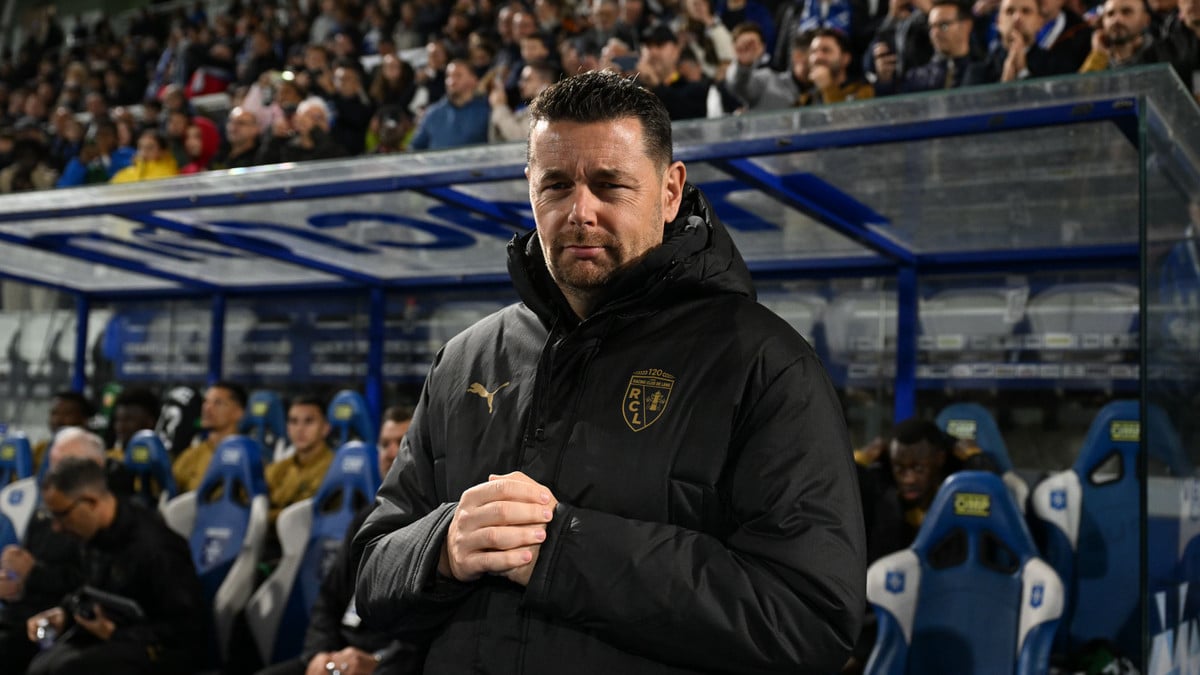 Son départ du RC Lens est officiel : Pierre Sage s'enflamme déjà pour son nouveau défi !