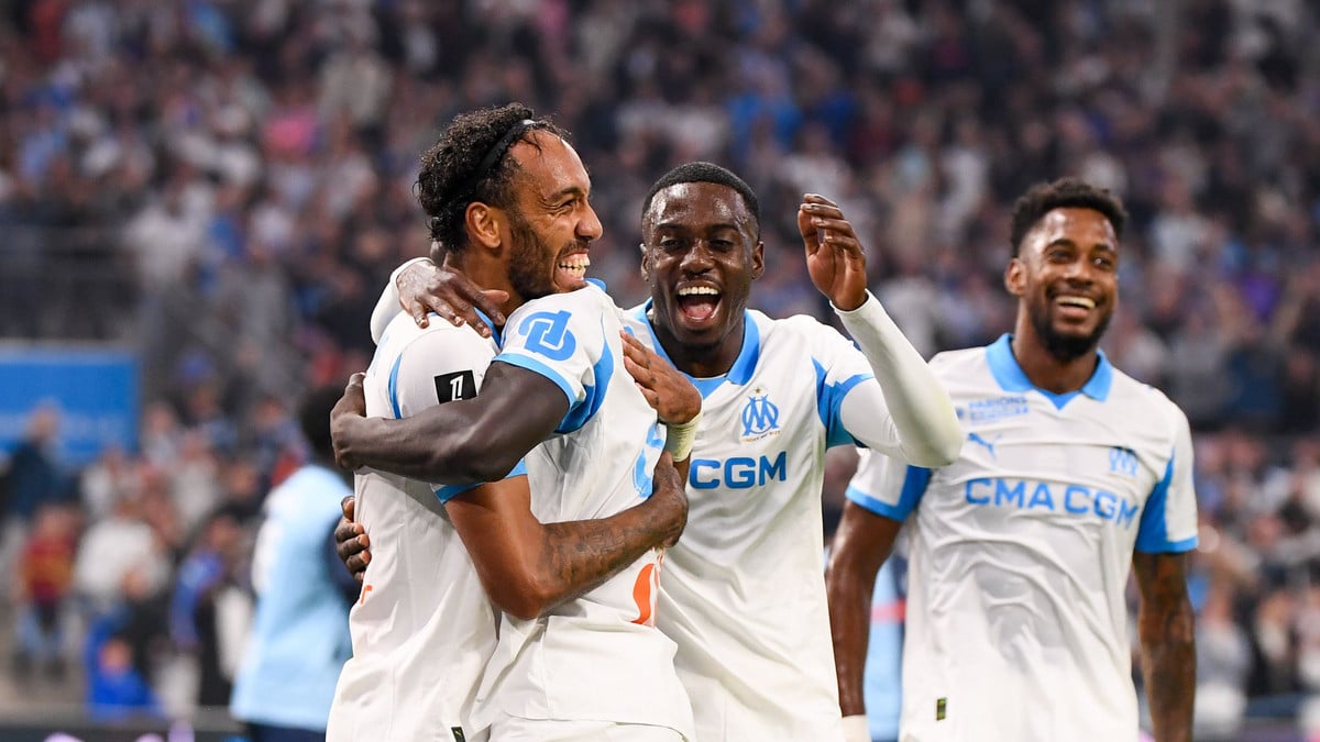 Un joueur de l’OM avec une star : Son entourage balance tout à la presse !