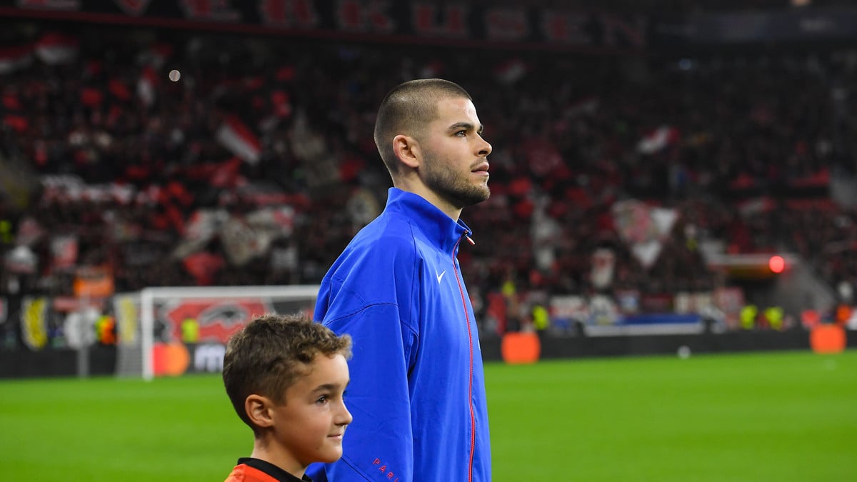 Transfert de Chevalier : Le PSG se fait dézinguer à l'étranger !