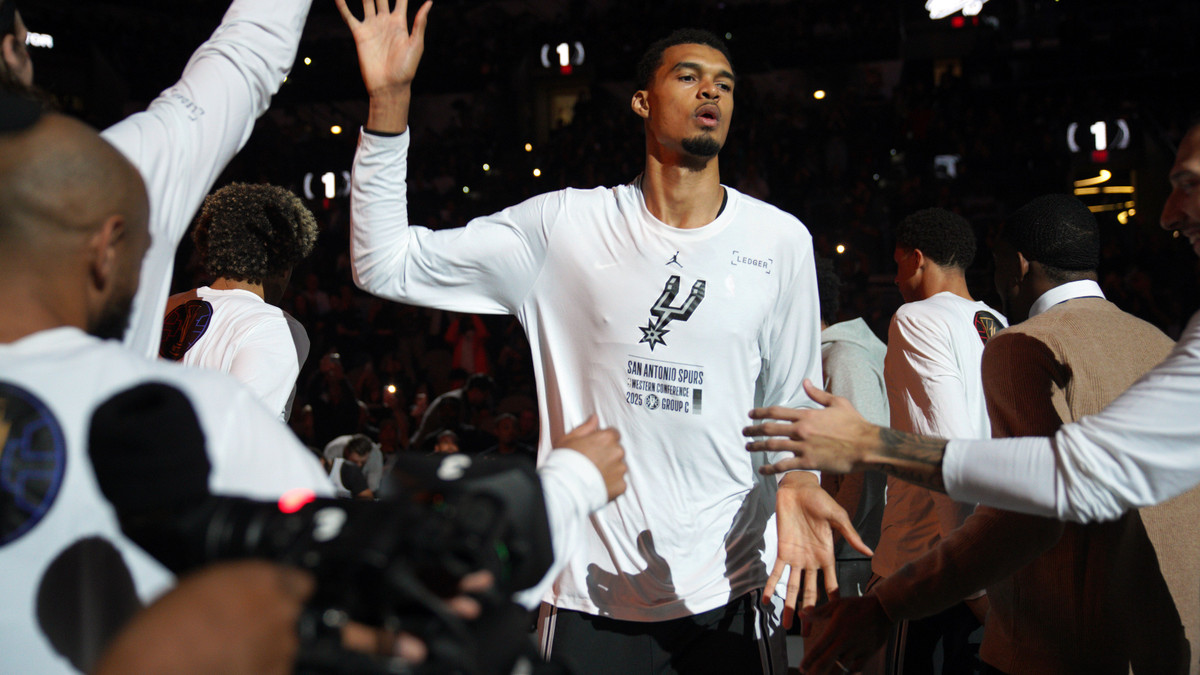NBA：ウェンバンヤマがスターとの関係を認める！