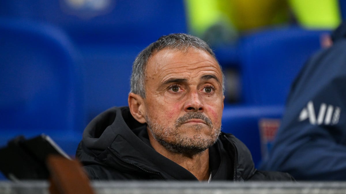 Un nouveau numéro 9 au PSG ? L'idée de Luis Enrique qui est loin de faire l'unanimité