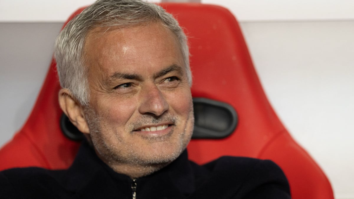 Transfert à 98M€ : José Mourinho réclame un crack attendu par le PSG ?