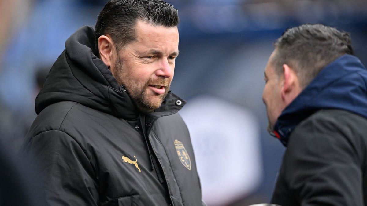 Pierre Sage quitte le RC Lens : Une première erreur est dénoncée !