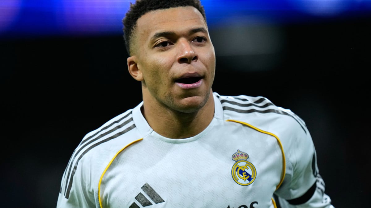 Kylian Mbappé : La blague lâchée sur Canal+ sur son histoire d’amour