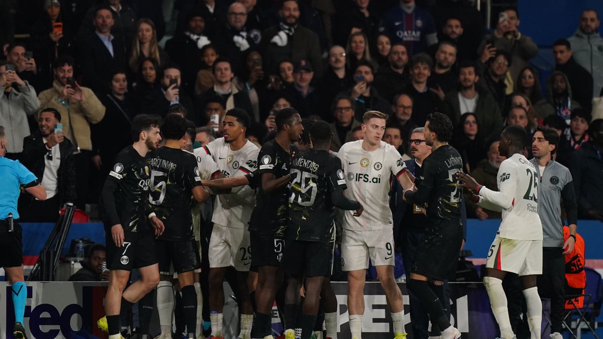 PSG : Scène inattendue en plein match, ça a failli en venir aux mains...