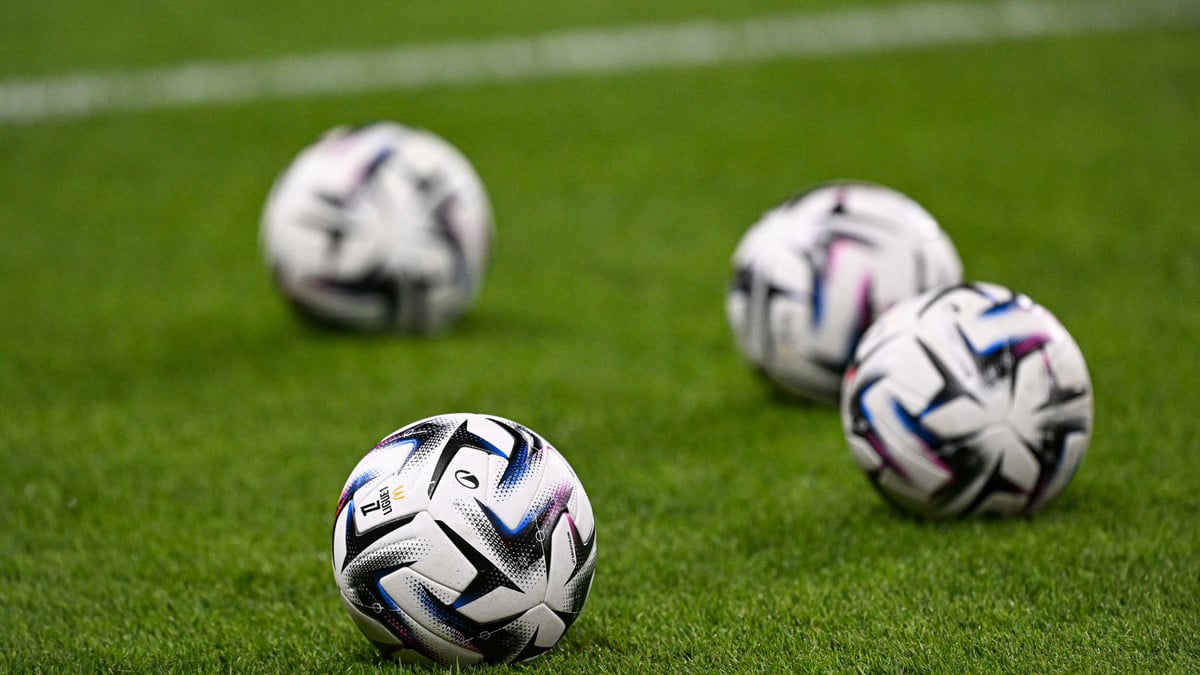 «J'ai du mal à aller aux toilettes» : Victime d'un accident en plein match, ce footballeur a des séquelles !