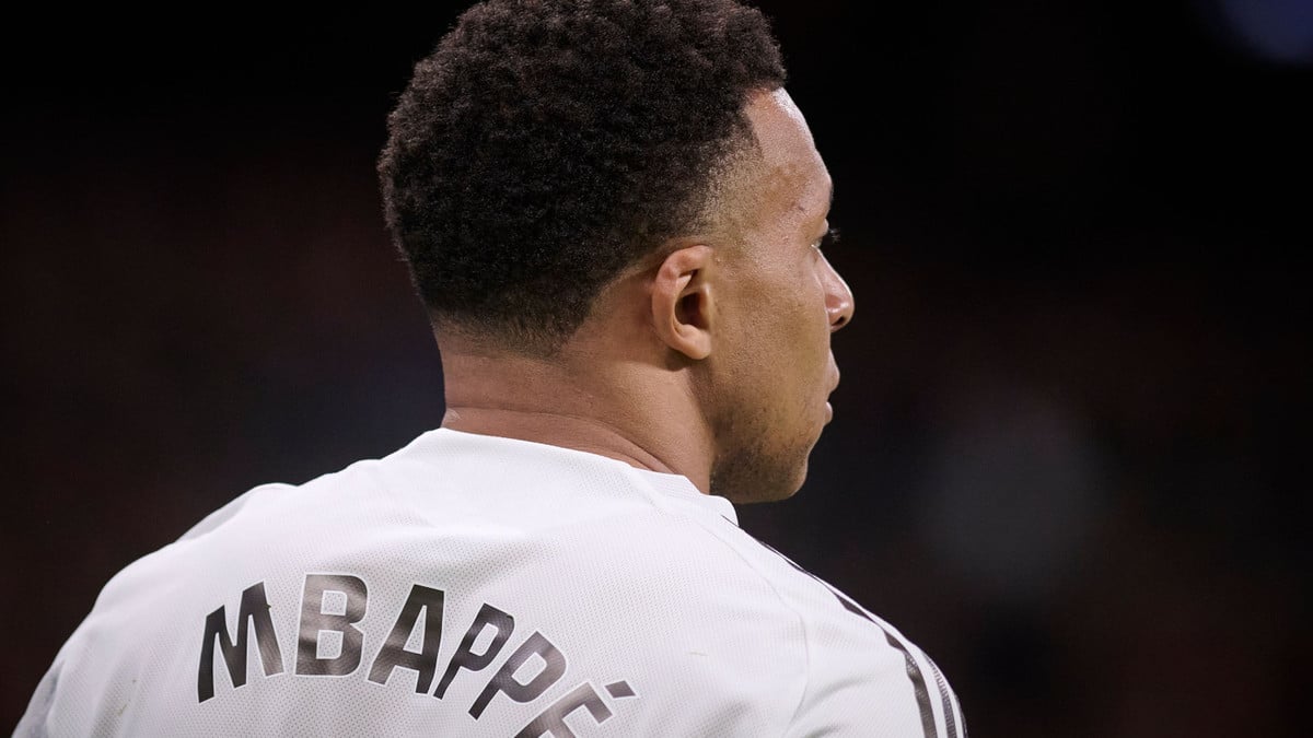 Kylian Mbappé va «montrer son engagement au club» : L’entraîneur du Real Madrid fait une promesse aux supporters !