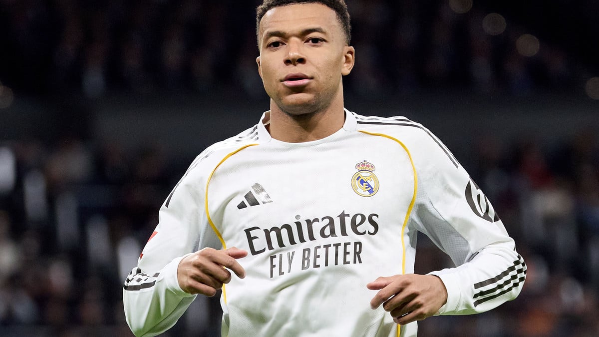 Kylian Mbappé et Ester Exposito : La nouvelle information qui va faire parler !