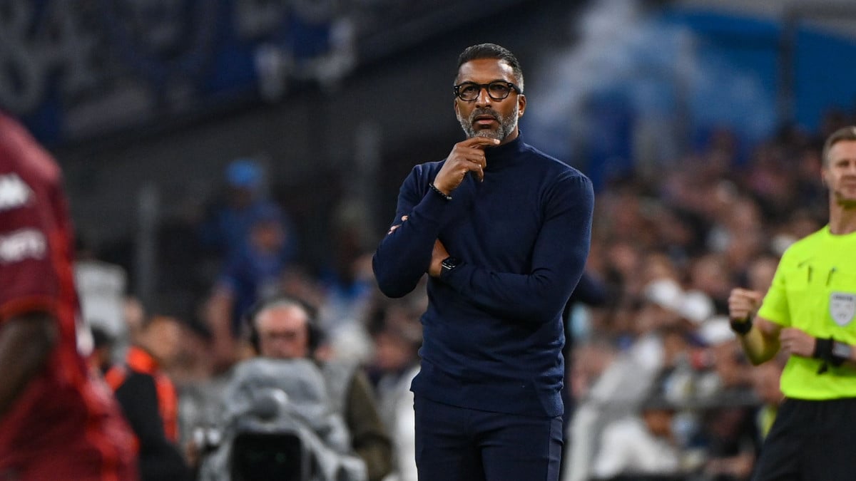 Mercato - Son départ de l’OM annoncé : Habib Beye a-t-il encore une chance de sauver sa peau ?