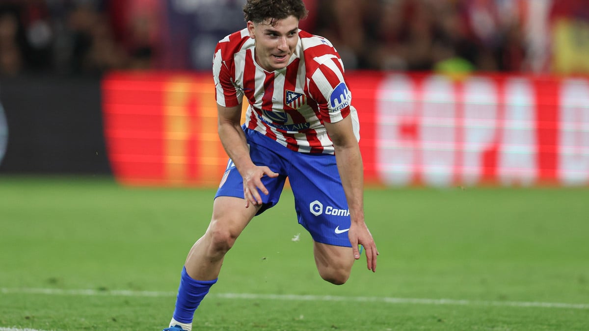 Mercato : Le PSG ou Barcelone ? Le gros indice qui confirme la future destination de Julian Alvarez...